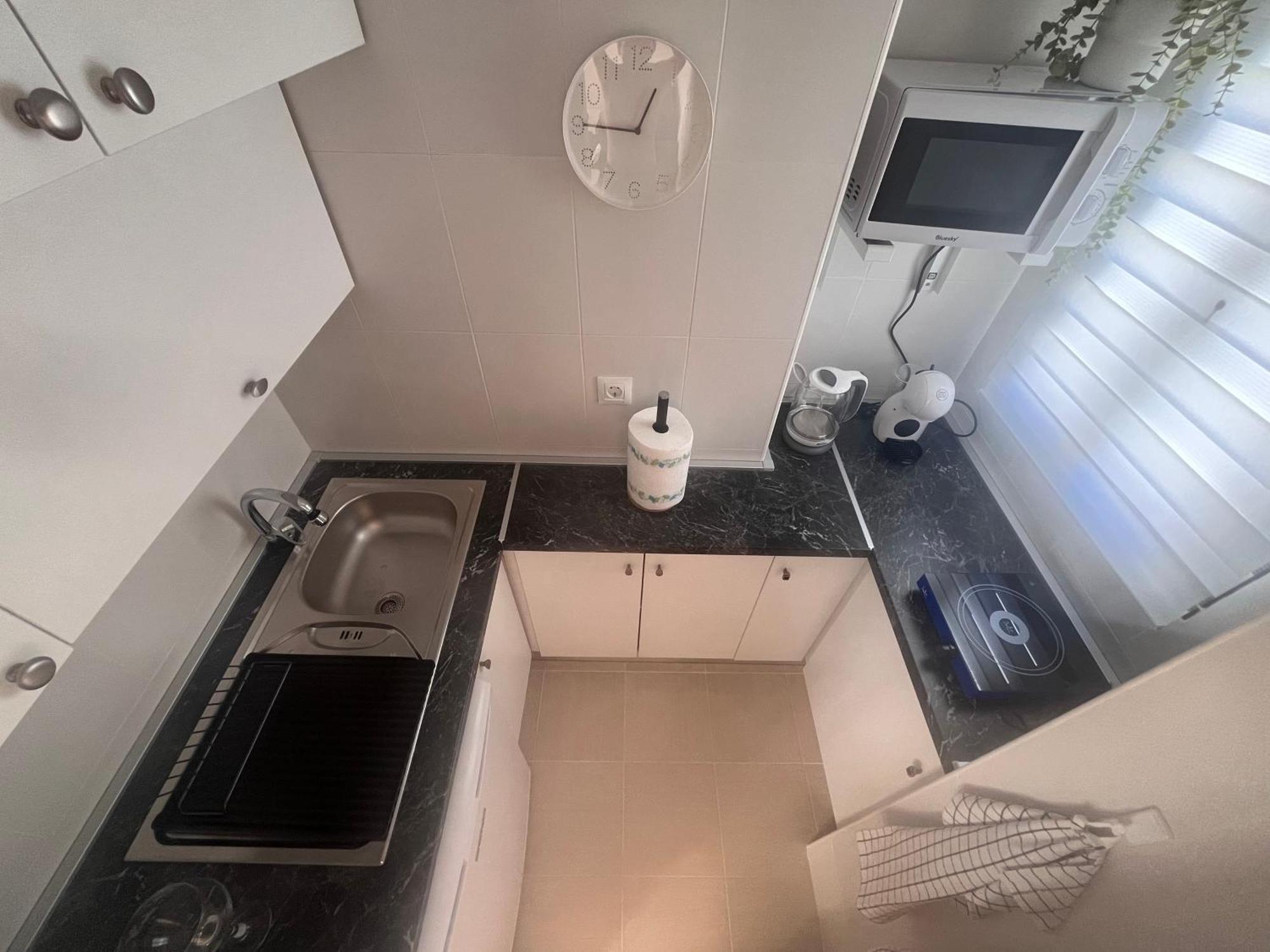 Apartamento Lidia Planta 2, La Carihuela 1ª Linea Playa, Vistas Mar, Buhardilla 1 Dormitorio, 40 M2, 1-3 Huesped, Terraza, Wifi Torremolinos Exterior photo