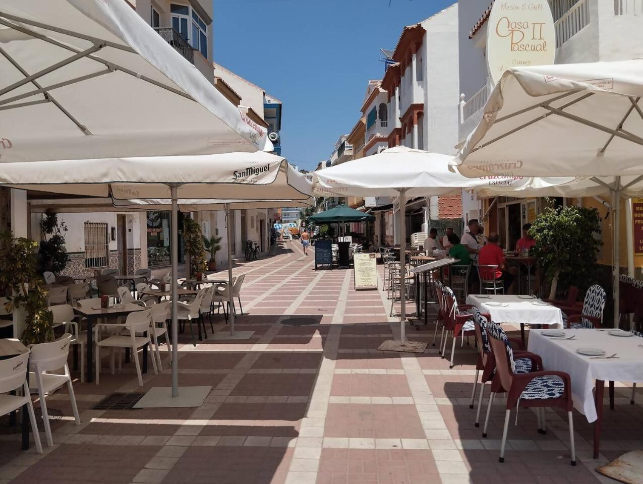 Apartamento Lidia Planta 2, La Carihuela 1ª Linea Playa, Vistas Mar, Buhardilla 1 Dormitorio, 40 M2, 1-3 Huesped, Terraza, Wifi Torremolinos Exterior photo