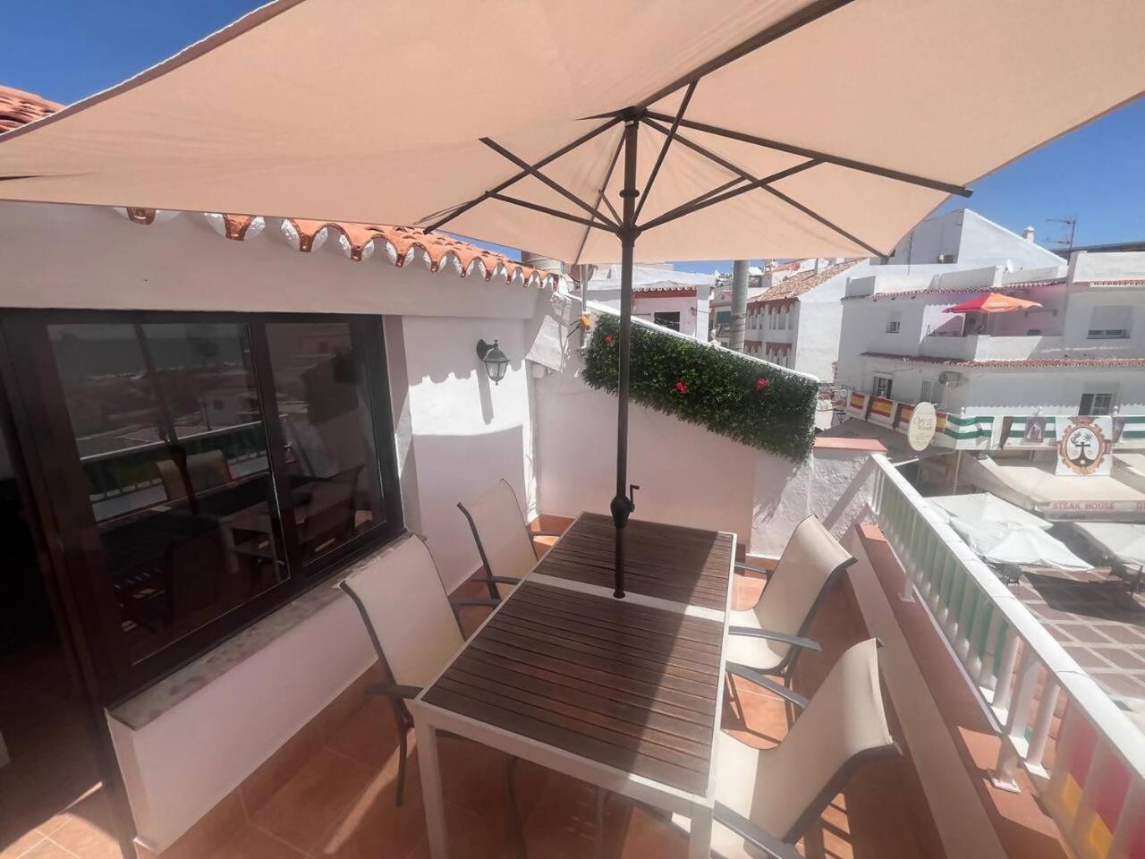 Apartamento Lidia Planta 2, La Carihuela 1ª Linea Playa, Vistas Mar, Buhardilla 1 Dormitorio, 40 M2, 1-3 Huesped, Terraza, Wifi Torremolinos Exterior photo