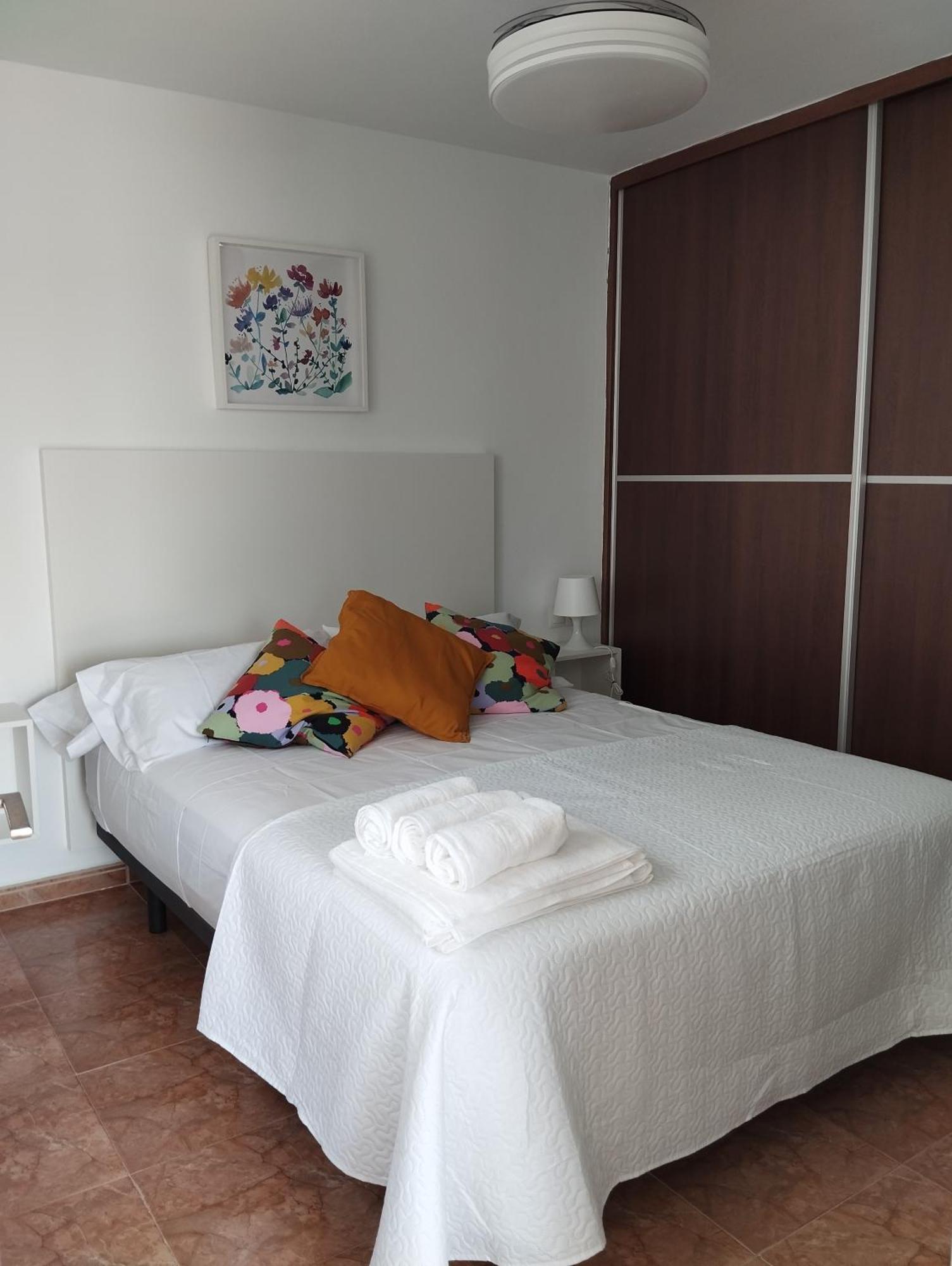 Apartamento Lidia Planta 2, La Carihuela 1ª Linea Playa, Vistas Mar, Buhardilla 1 Dormitorio, 40 M2, 1-3 Huesped, Terraza, Wifi Torremolinos Exterior photo