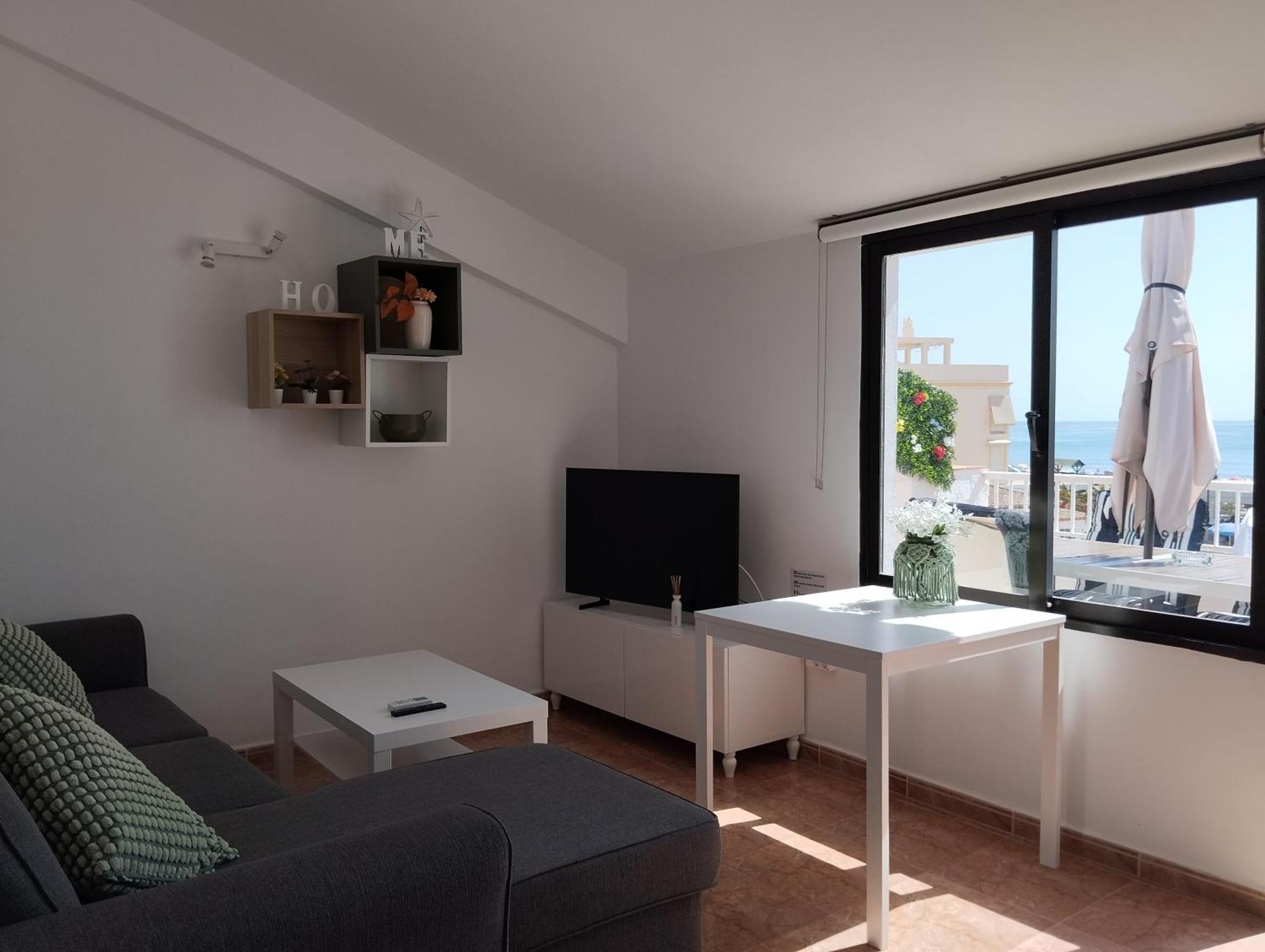 Apartamento Lidia Planta 2, La Carihuela 1ª Linea Playa, Vistas Mar, Buhardilla 1 Dormitorio, 40 M2, 1-3 Huesped, Terraza, Wifi Torremolinos Exterior photo