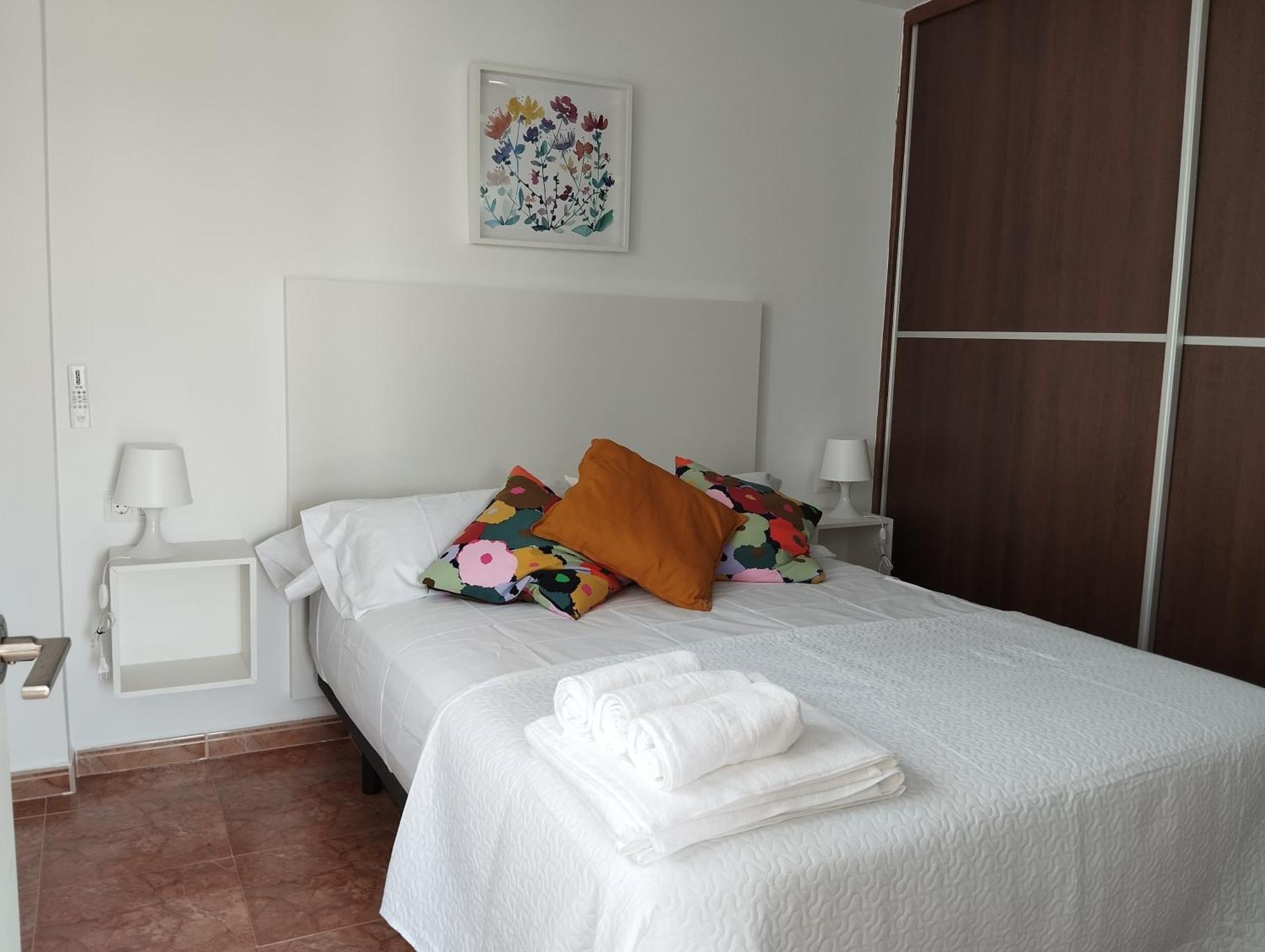 Apartamento Lidia Planta 2, La Carihuela 1ª Linea Playa, Vistas Mar, Buhardilla 1 Dormitorio, 40 M2, 1-3 Huesped, Terraza, Wifi Torremolinos Exterior photo